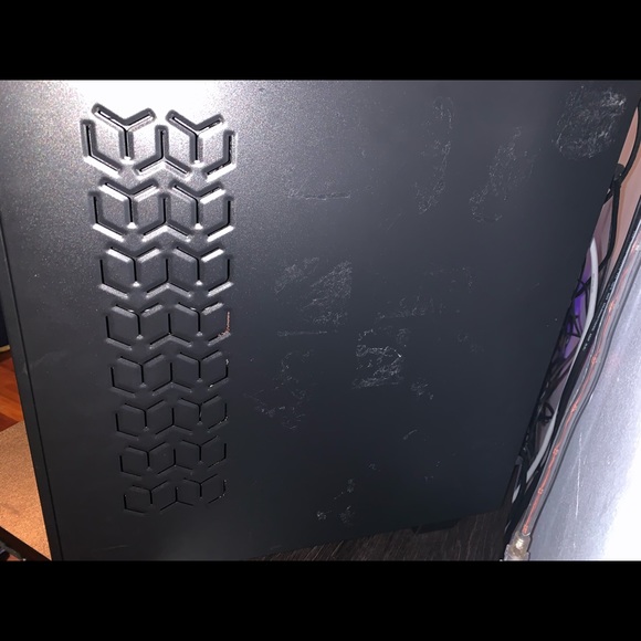 Gaming PC - Picture 2 of 3